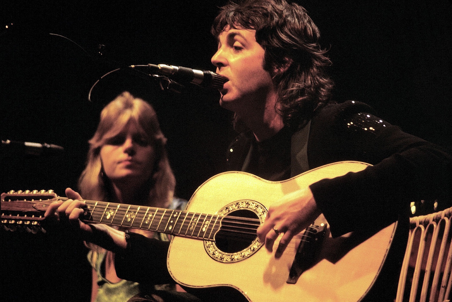 Paul and Linda McCartney performing 